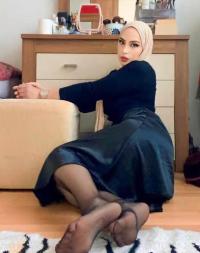 Türbanlı Escort Dilek Fantezilerin Ateşli Seksi Bayanı 